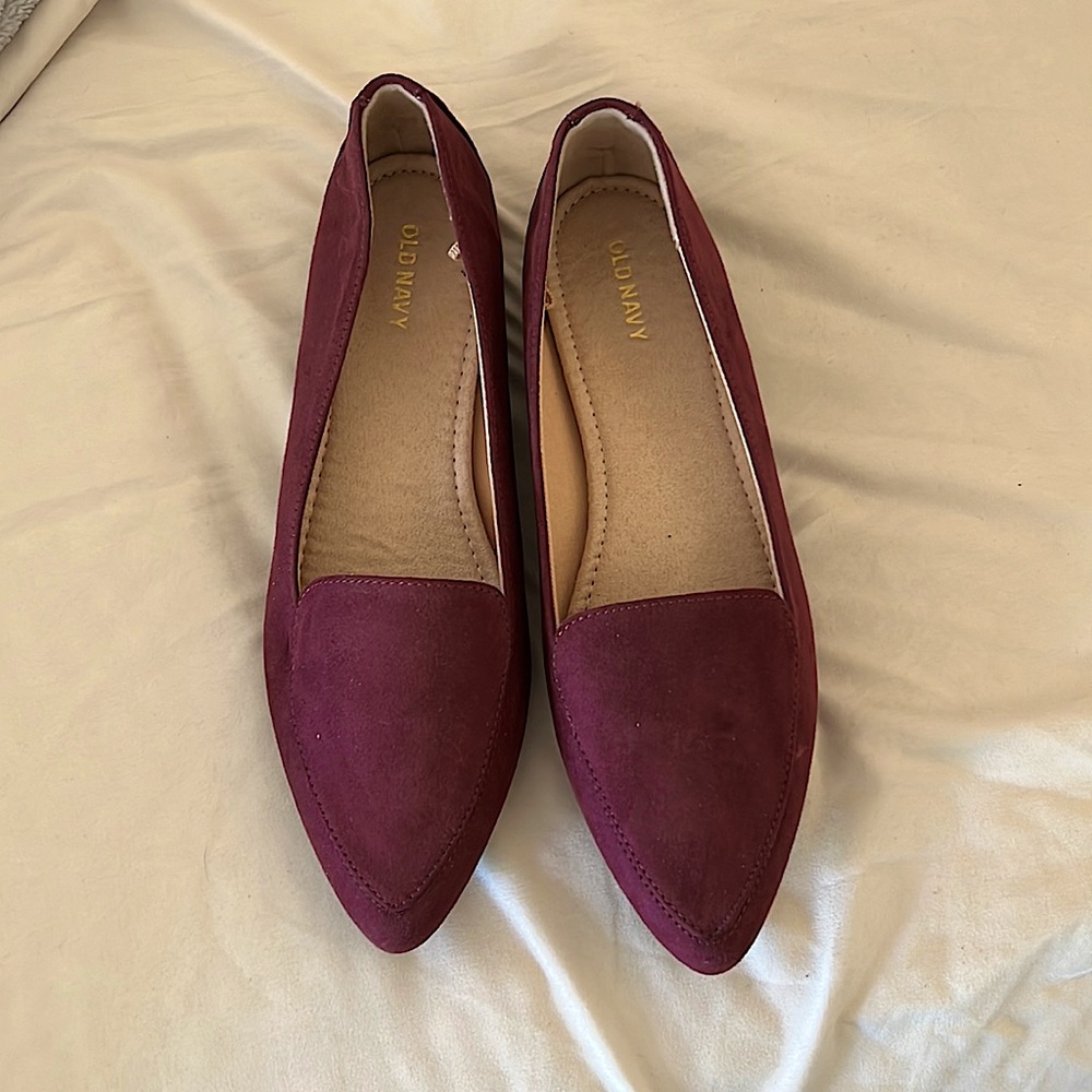 Womens Burgundy Flats